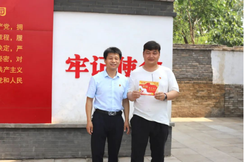 “賡續(xù)革命傳統(tǒng)，強化使命擔(dān)當(dāng)”——焦作安彩開展建黨101周年主題黨日活動